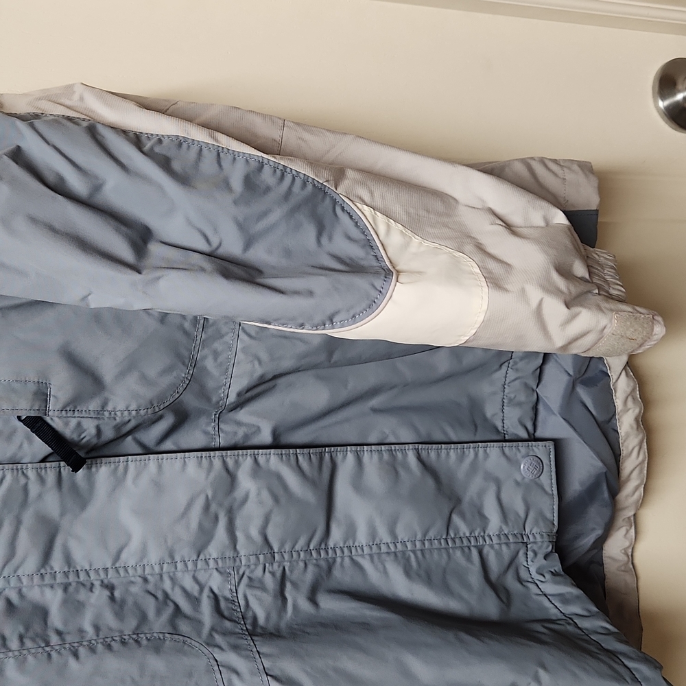 Columbia Women's S lightweight hooded jacket - Picture 5 of 13